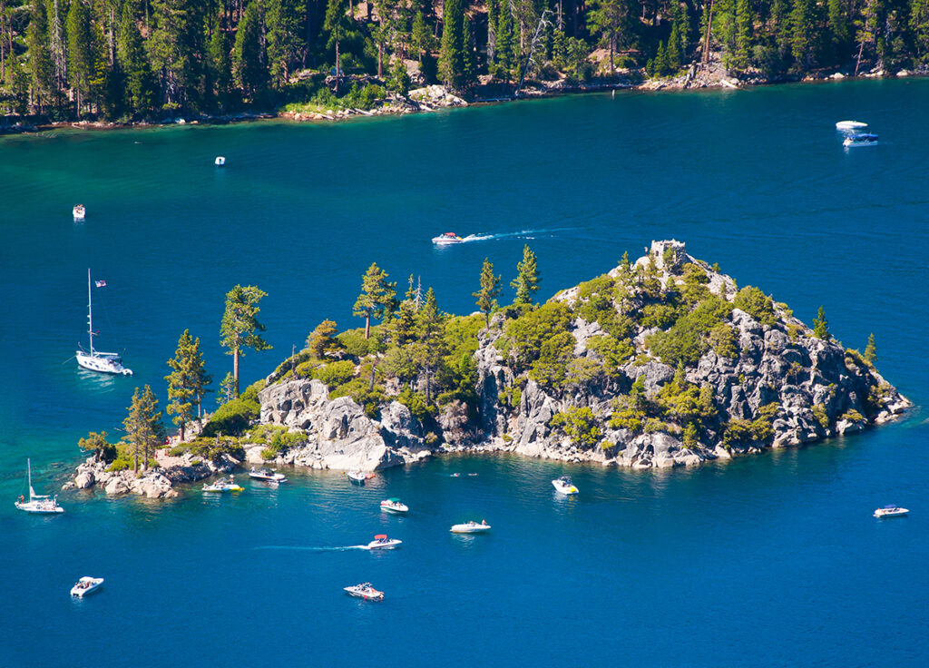 lake tahoe best boating destinations