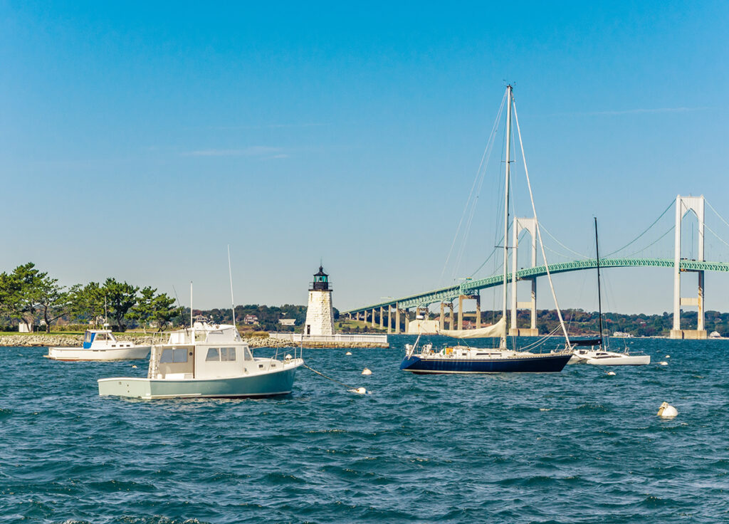 sailboat rides in newport rhode island